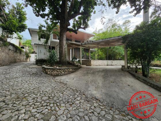 PROPRIETE A VENDRE, ZONE:  PV