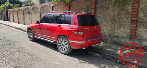 2010 MERCEDES-BENZ GLK350