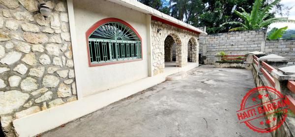 MAISON A LOUER, ZONE: LABOULE 12