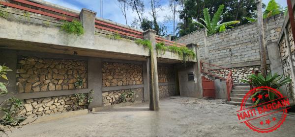 MAISON A LOUER, ZONE: LABOULE 12