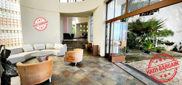 MAISON A VENDRE, ZONE: MONTAGNE NOIRE