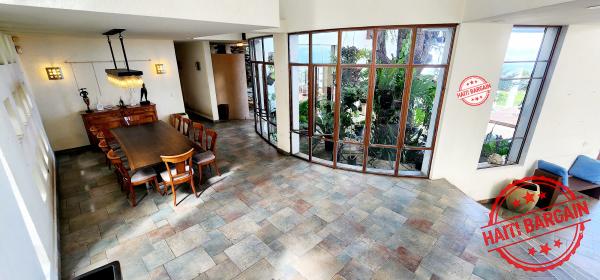 MAISON A VENDRE, ZONE: MONTAGNE NOIRE