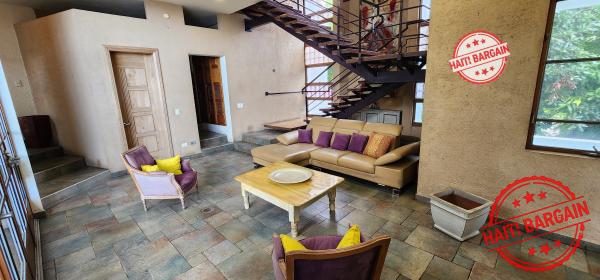 MAISON A VENDRE, ZONE: MONTAGNE NOIRE