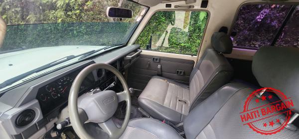 2008 TOYOTA LAND CRUISER