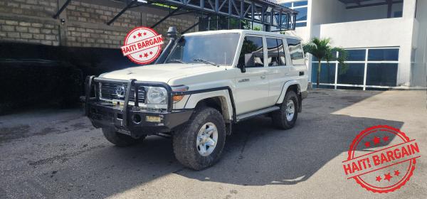 2022 TOYOTA LAND CRUISER BLINDÉ