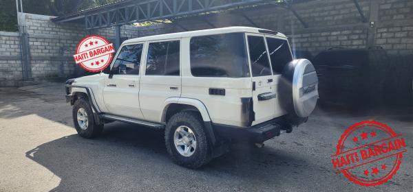 2022 TOYOTA LAND CRUISER BLINDÉ