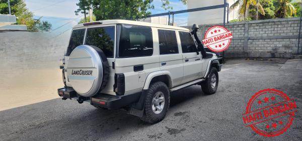 2022 TOYOTA LAND CRUISER BLINDÉ