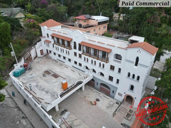 Espaces pour bureaux à Petion Ville.