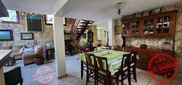 MAISON A VENDRE, ZONE: FERMATHE