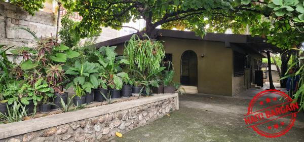 MAISON A VENDRE, ZONE: HAUT ROUTE DE FRÈRE