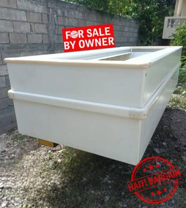 OPEN FREEZER 44 CUFT