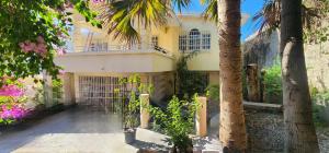 MAISON A VENDRE, ZONE: HAUT ROUTE DE FRÈRE