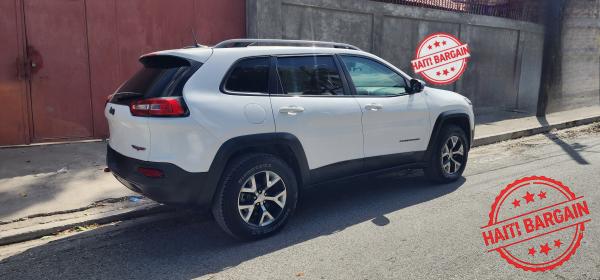 2018 JEEP CHEROKEE