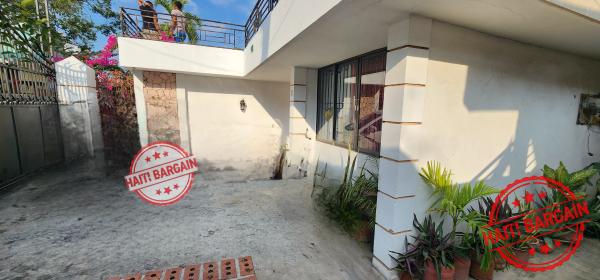 COMPLEXE D'APPARTEMENT A VENDRE, ZONE: DELMAS