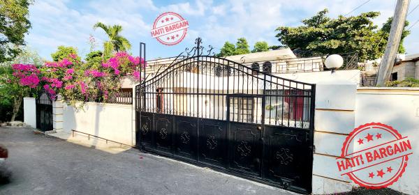 COMPLEXE D'APPARTEMENT A VENDRE, ZONE: DELMAS