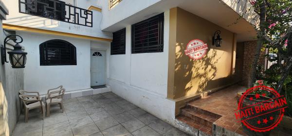 COMPLEXE D'APPARTEMENT A VENDRE, ZONE: DELMAS