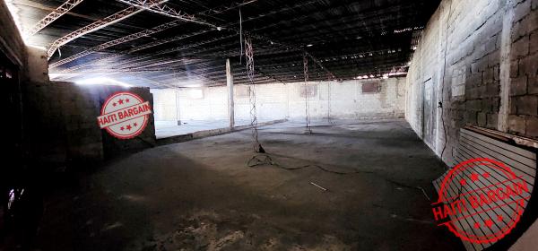 IMMEUBLE/DEPOT A LOUER - ZONE: DELMAS