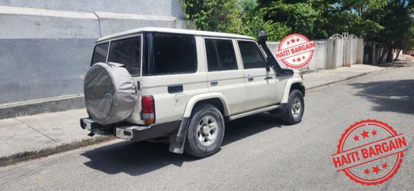 2012 TOYOTA LAND CRUISER LX BLINDÉ