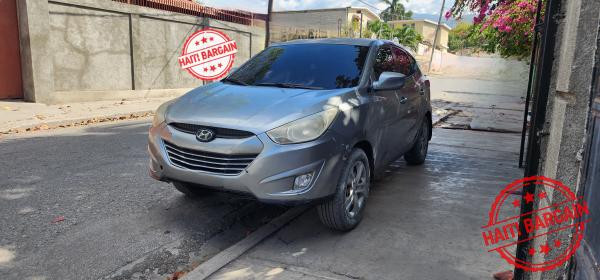 2011 HYUNDAI TUCSON