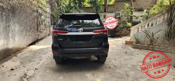 2018 TOYOTA FORTUNER