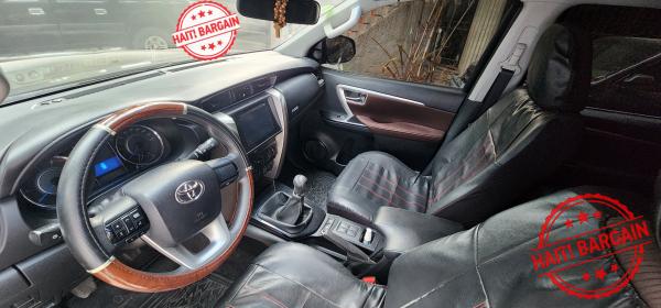 2018 TOYOTA FORTUNER