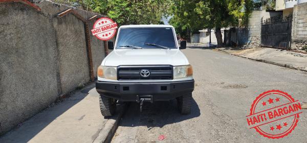 2008 TOYOTA LAND CRUISER
