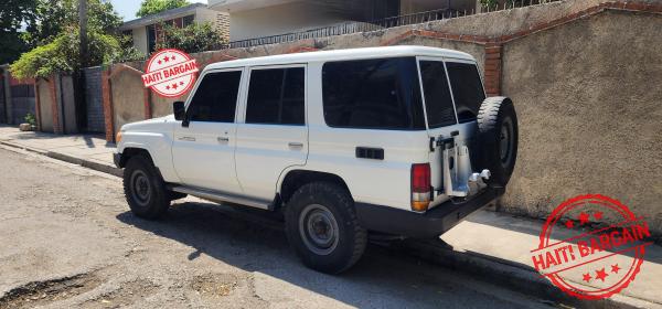 2008 TOYOTA LAND CRUISER