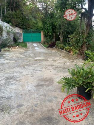 APPARTEMENT A LOUER - ZONE: FERMATHE