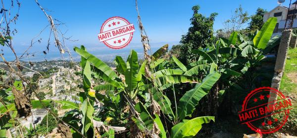 TERRAIN A VENDRE - ZONE: PELERIN 3