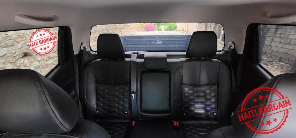 2022 NISSAN FRONTIER LE