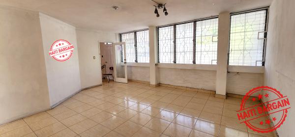 ESPACE COMMERCIAL A LOUER - ZONE: DELMAS 77