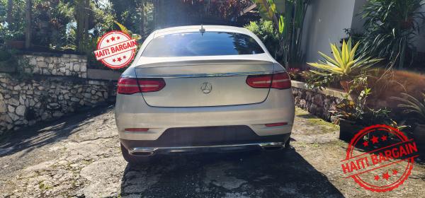 2017 MERCEDES GLE400