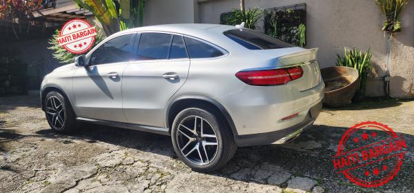 2017 MERCEDES GLE400