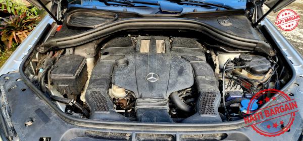 2017 MERCEDES GLE400