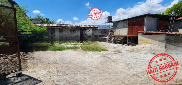 IMMEUBLE COMMERCIAL A VENDRE - ZONE: DELMAS 33