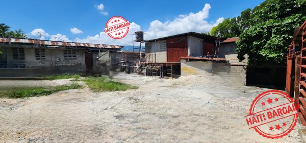 IMMEUBLE COMMERCIAL A VENDRE - ZONE: DELMAS 33