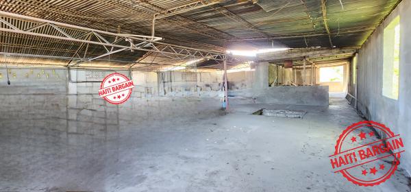IMMEUBLE COMMERCIAL A VENDRE - ZONE: DELMAS 33
