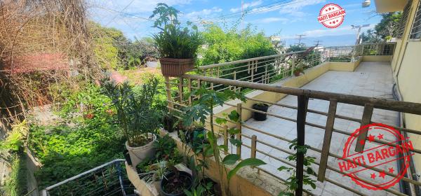 IMMEUBLE COMMERCIAL A VENDRE - ZONE: PV