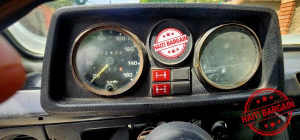 1983 MERCEDES-BENZ GD300