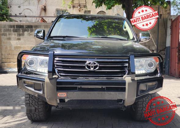 2012 TOYOTA LAND CRUISER VX