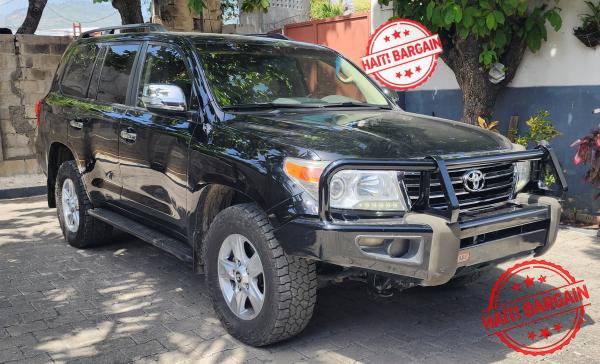 2012 TOYOTA LAND CRUISER VX