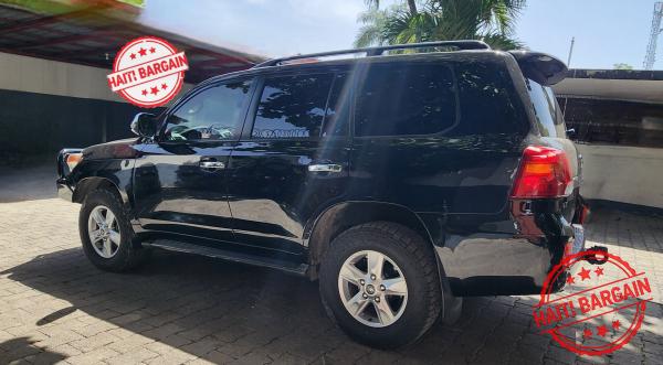 2012 TOYOTA LAND CRUISER VX