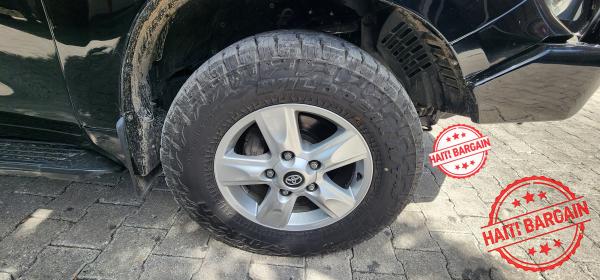 2012 TOYOTA LAND CRUISER VX