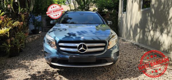 2015 MERCEDES GLA250