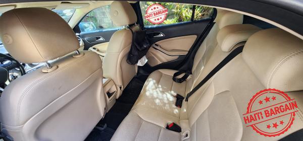 2015 MERCEDES GLA250