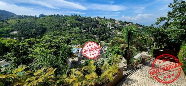 MAISON A LOUER, ZONE: PELERIN