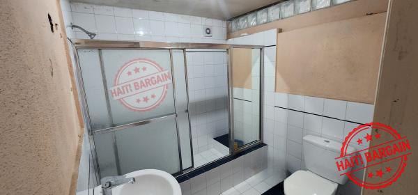 MAISON A VENDRE, ZONE: BAS MORNE CALVAIRE