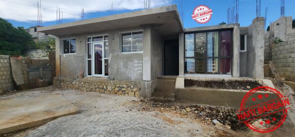 MAISON INACHEVÉE A VENDRE, ZONE: THOMASSIN 32