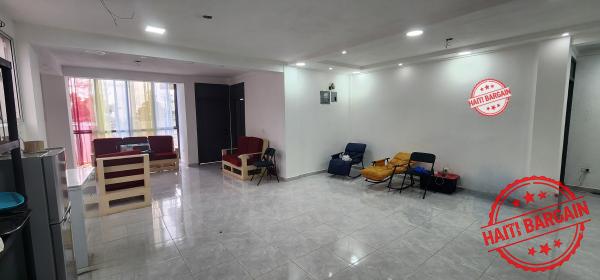 MAISON INACHEVÉE A VENDRE, ZONE: THOMASSIN 32