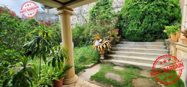 MAISON A LOUER - ZONE: THOMASSIN